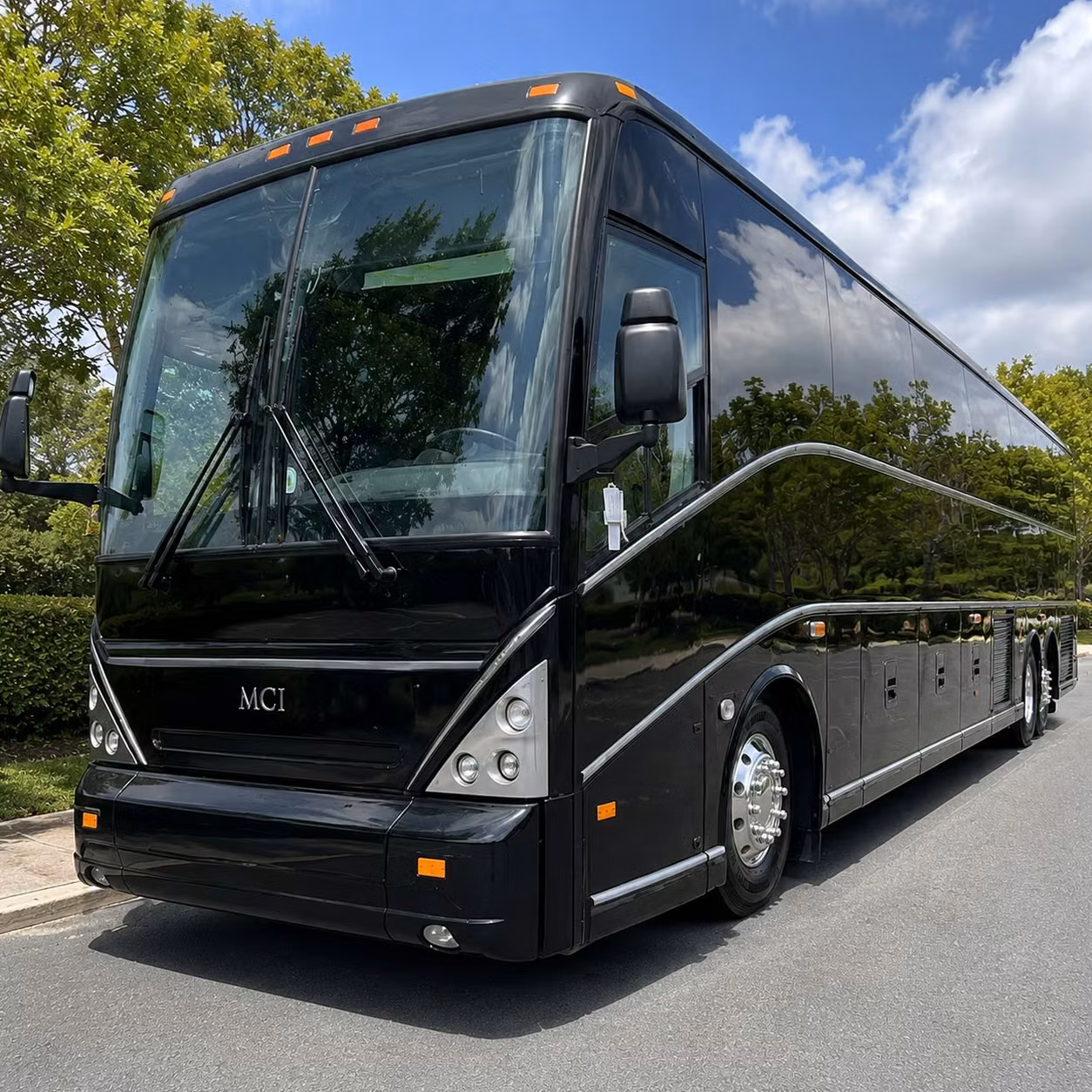 charter bus rentals for oakland conferences and corporate events